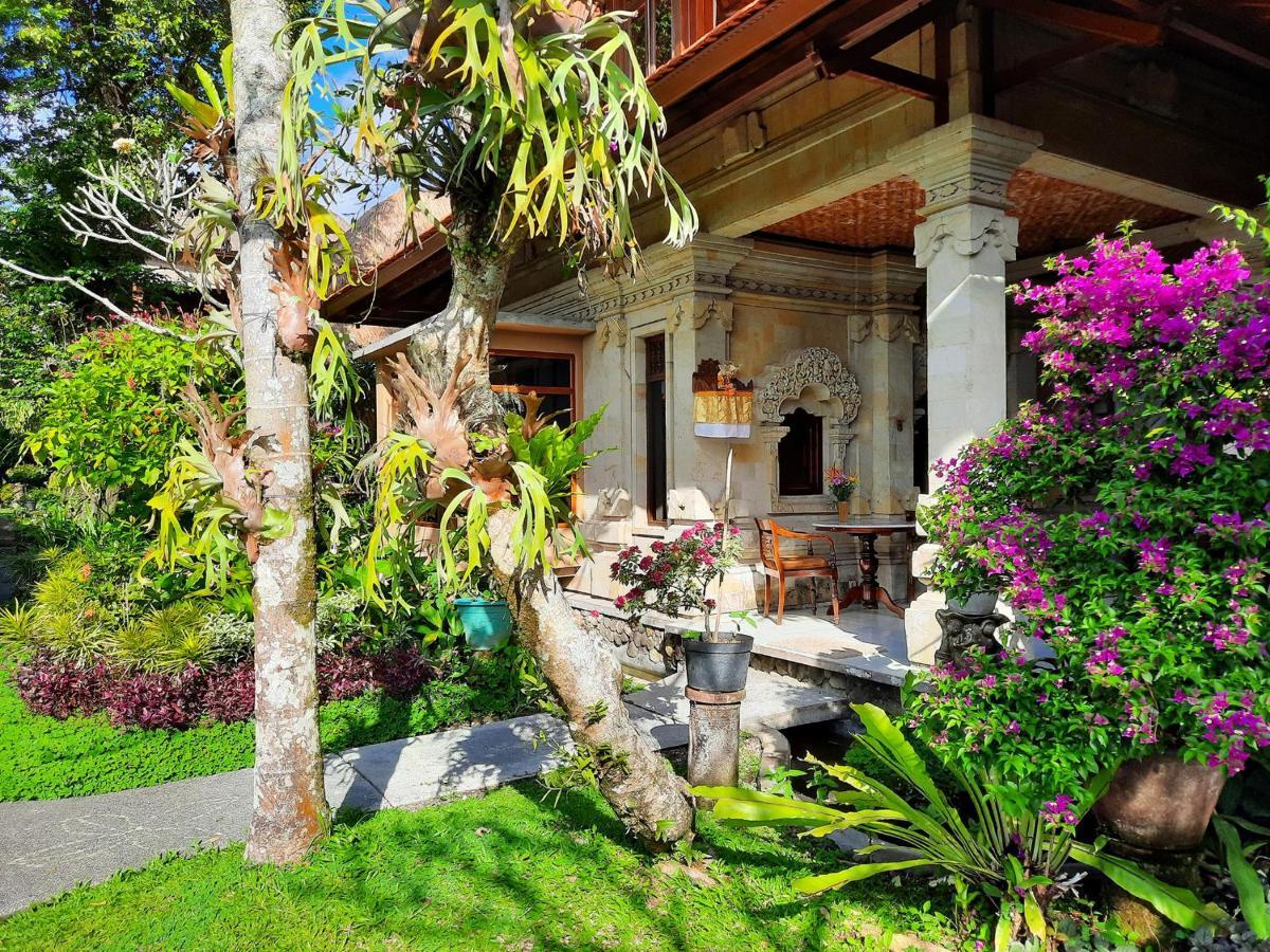 Alam Indah Ubud Hotel Exterior photo